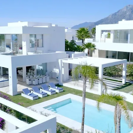 La Finca Luxury Quiet Holiday home *